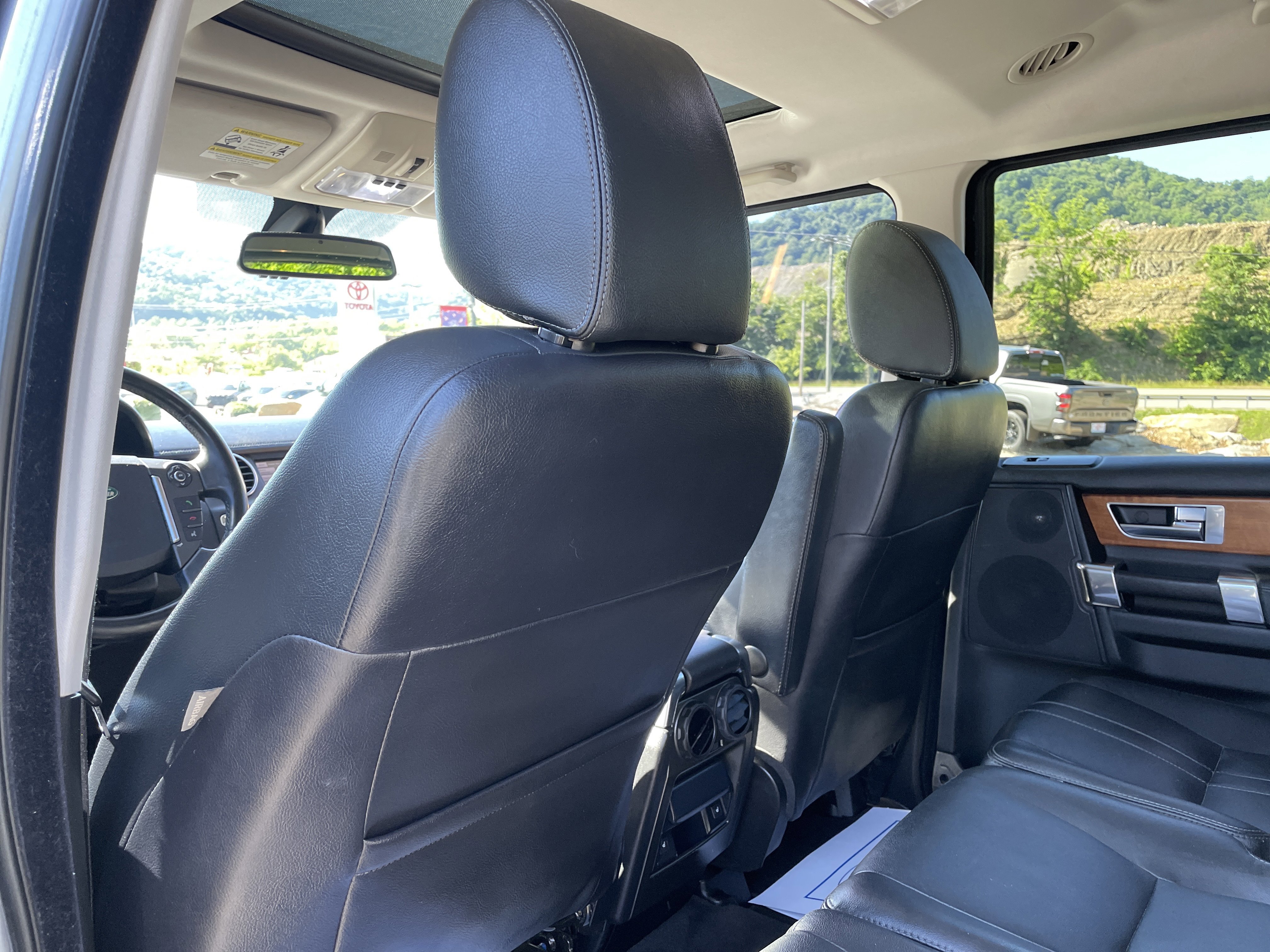 Used 2013 Land Rover LR4 HSE AWD/4WD image 23
