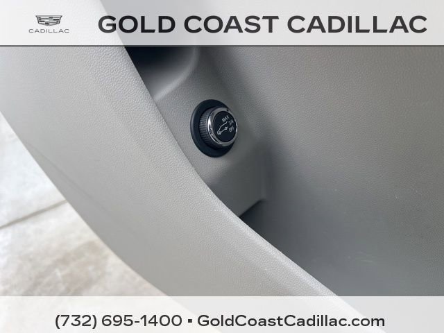 Used 2022 Cadillac XT4 Premium Luxury w/ Enhanced Visibility Package image 16