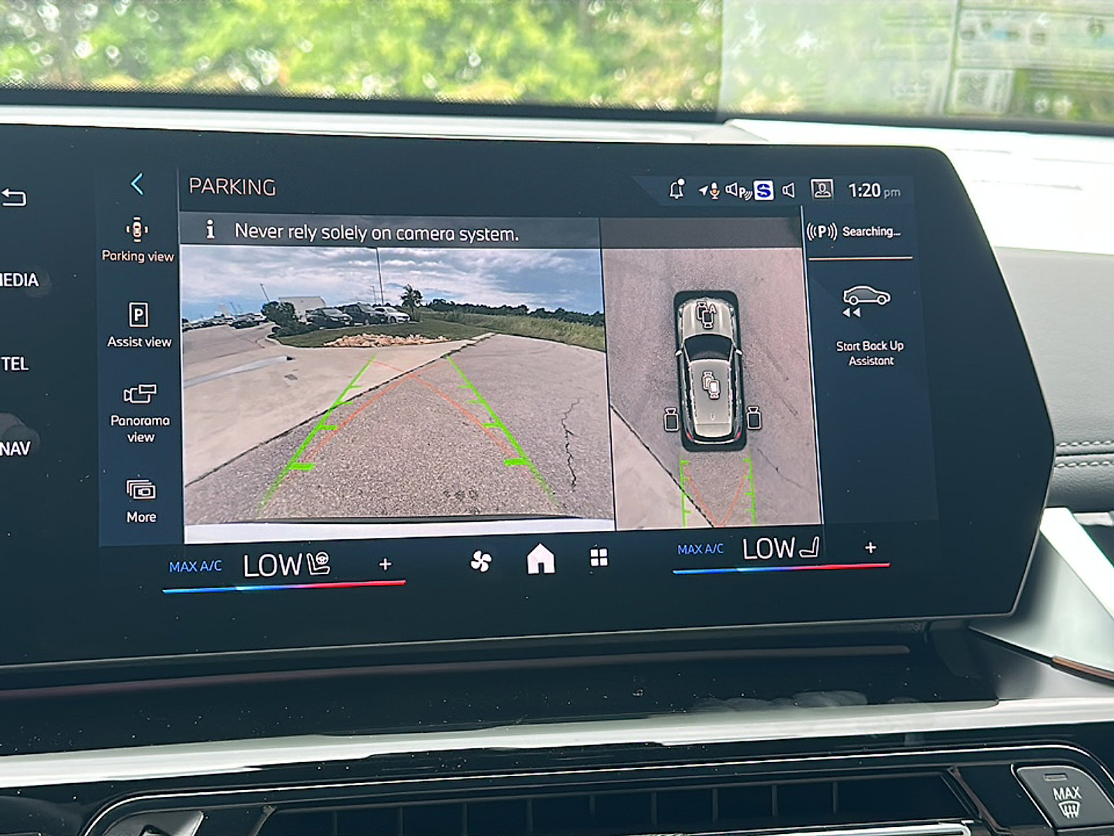 New 2025 BMW X1 xDrive28i w/ Technology Package image 23