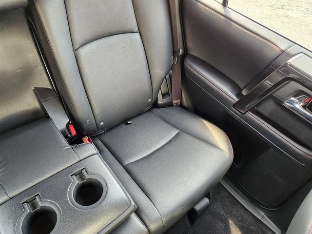 Used 2020 Toyota 4Runner TRD Off-Road Premium w/ Moonroof Package AWD/4WD image 17