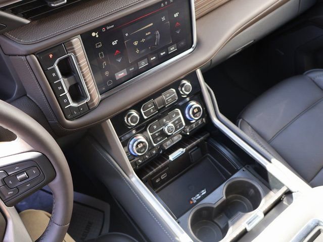 Certified 2024 GMC Yukon Denali w/ Advanced Technology Package AWD/4WD image 30