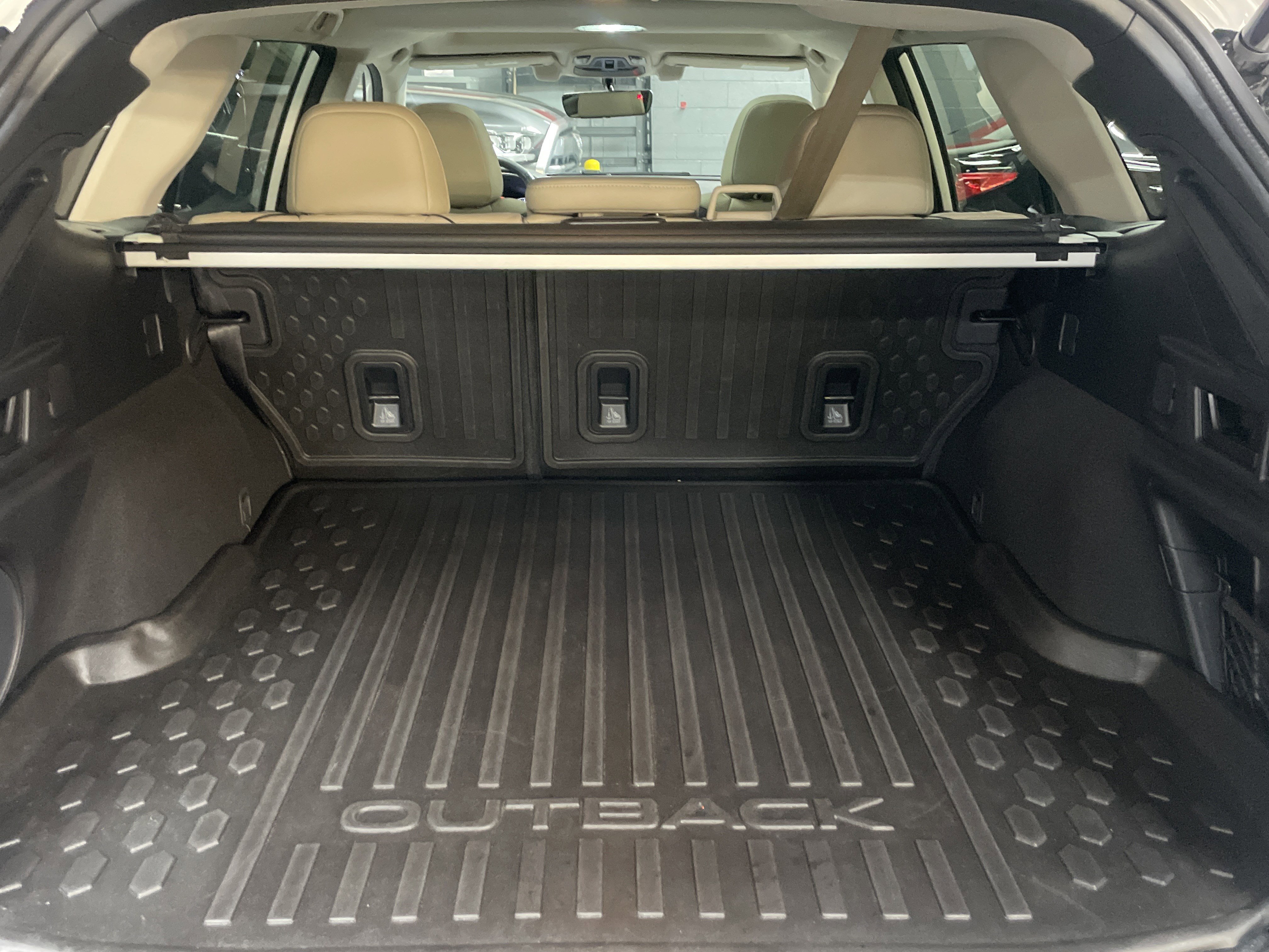 Used 2022 Subaru Outback Limited XT w/ Popular Package #2 image 25