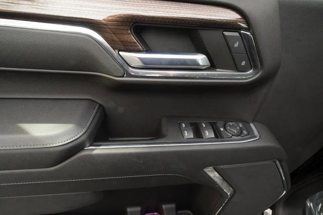 Used 2023 Chevrolet Silverado 1500 LT image 17