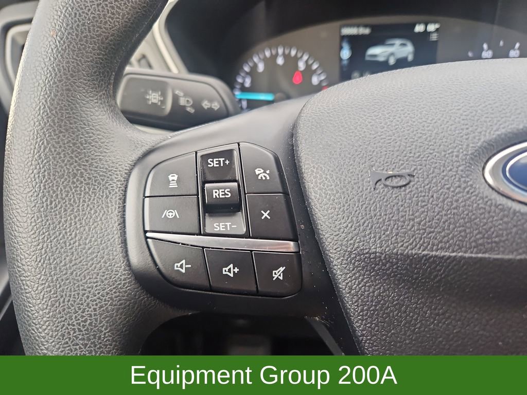 Used 2022 Ford Escape SE image 10