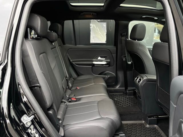 Used 2025 Mercedes-Benz GLB 250 GLB 250 image 46