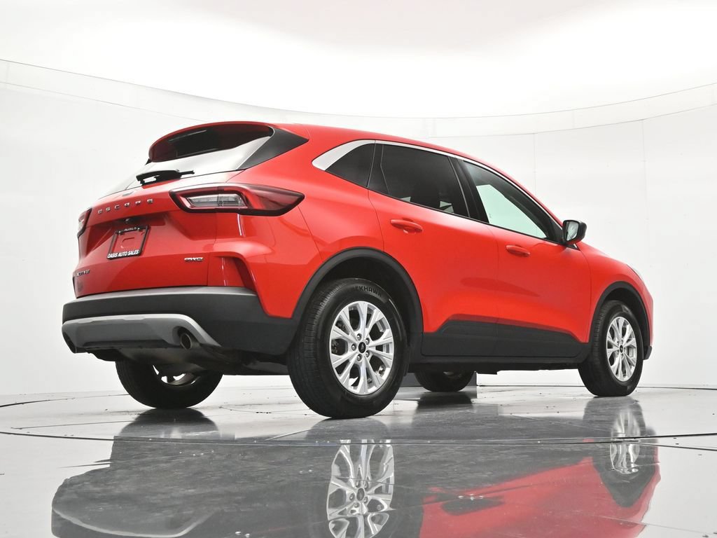 Used 2024 Ford Escape Active AWD/4WD image 40