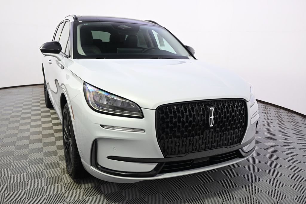 New 2026 Lincoln Corsair Premiere image 9