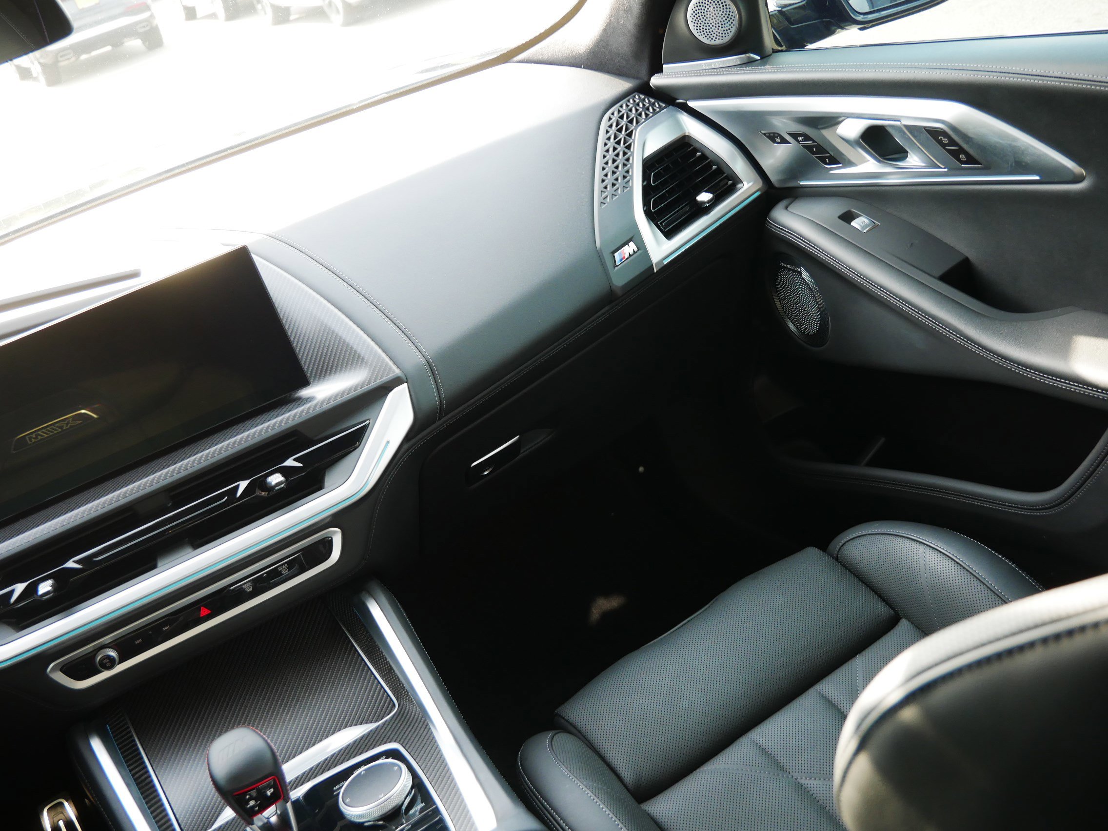 Used 2025 BMW XM image 16