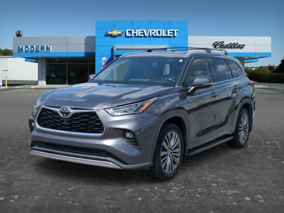 Used 2021 Toyota Highlander Platinum