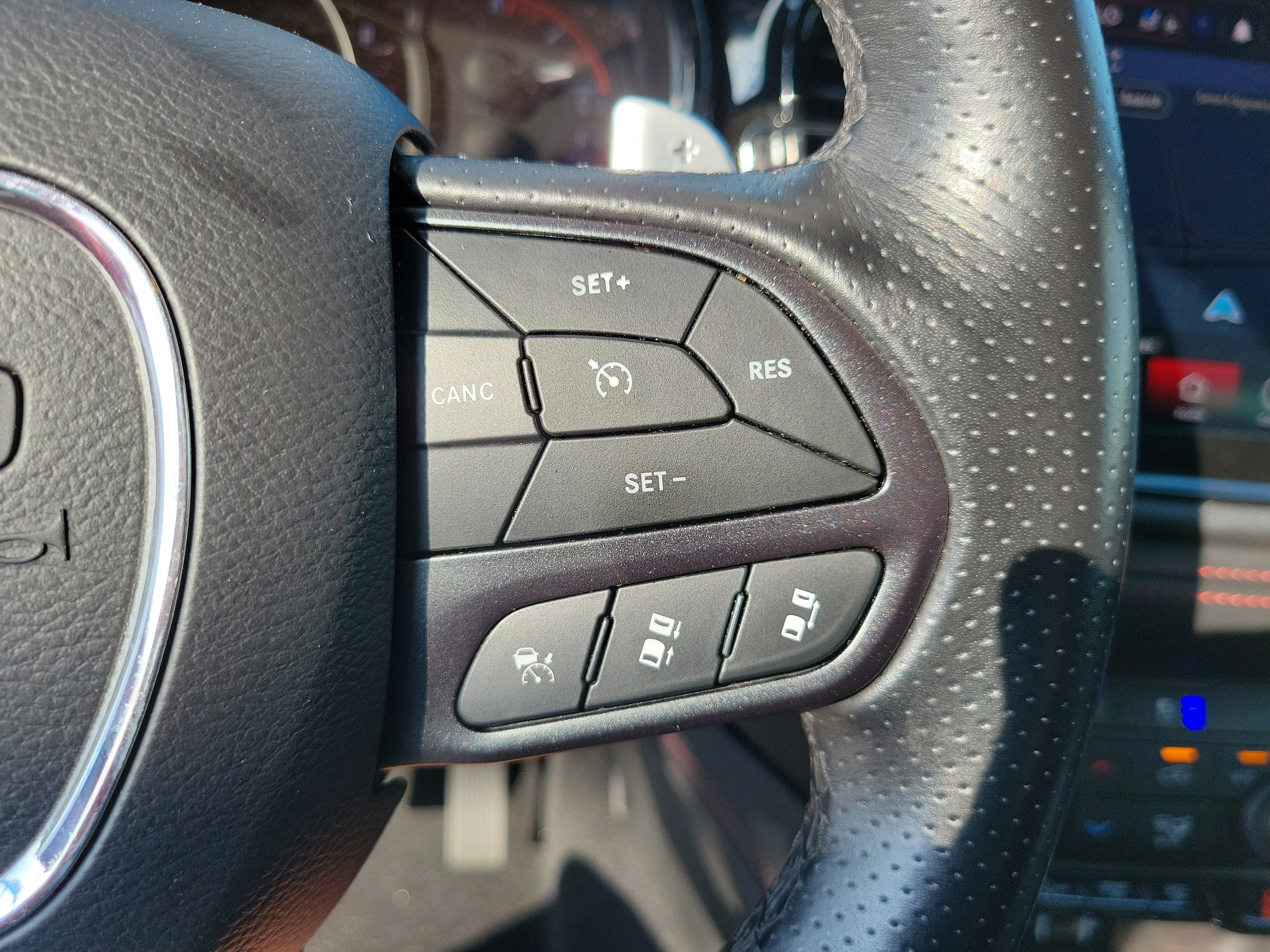 Used 2023 Dodge Durango GT image 32