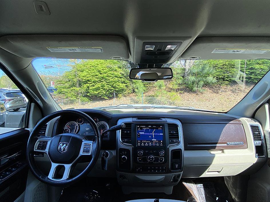 Used 2018 RAM 2500 Laramie image 18