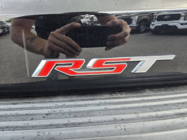 Used 2021 Chevrolet Tahoe RST w/ Luxury Package RWD image 17