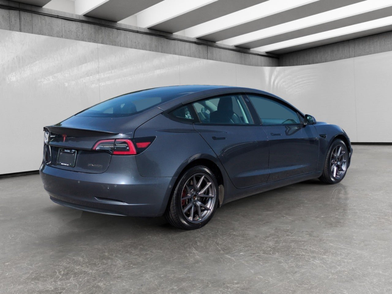 Used 2021 Tesla Model 3 Long Range AWD/4WD image 7