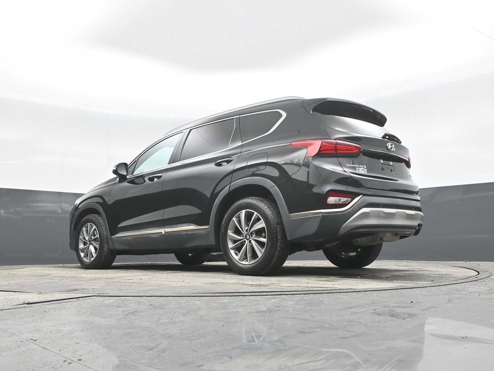 Used 2019 Hyundai Santa Fe Limited image 41