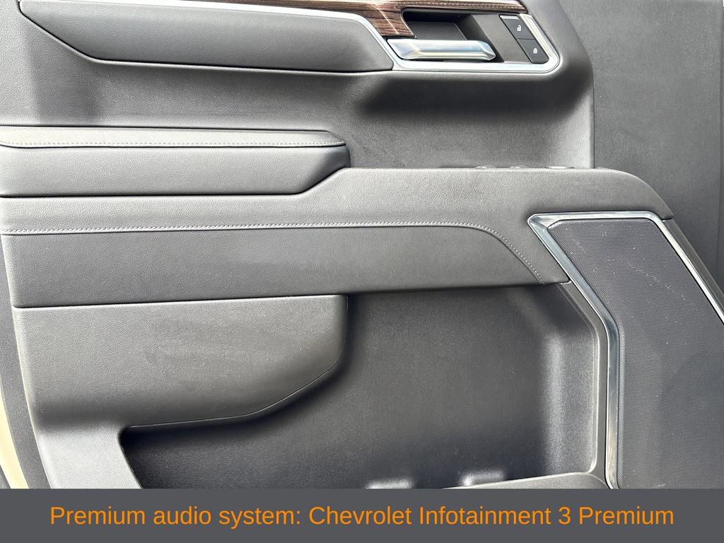 Used 2023 Chevrolet Silverado 1500 LT Trail Boss w/ Protection Package AWD/4WD image 3