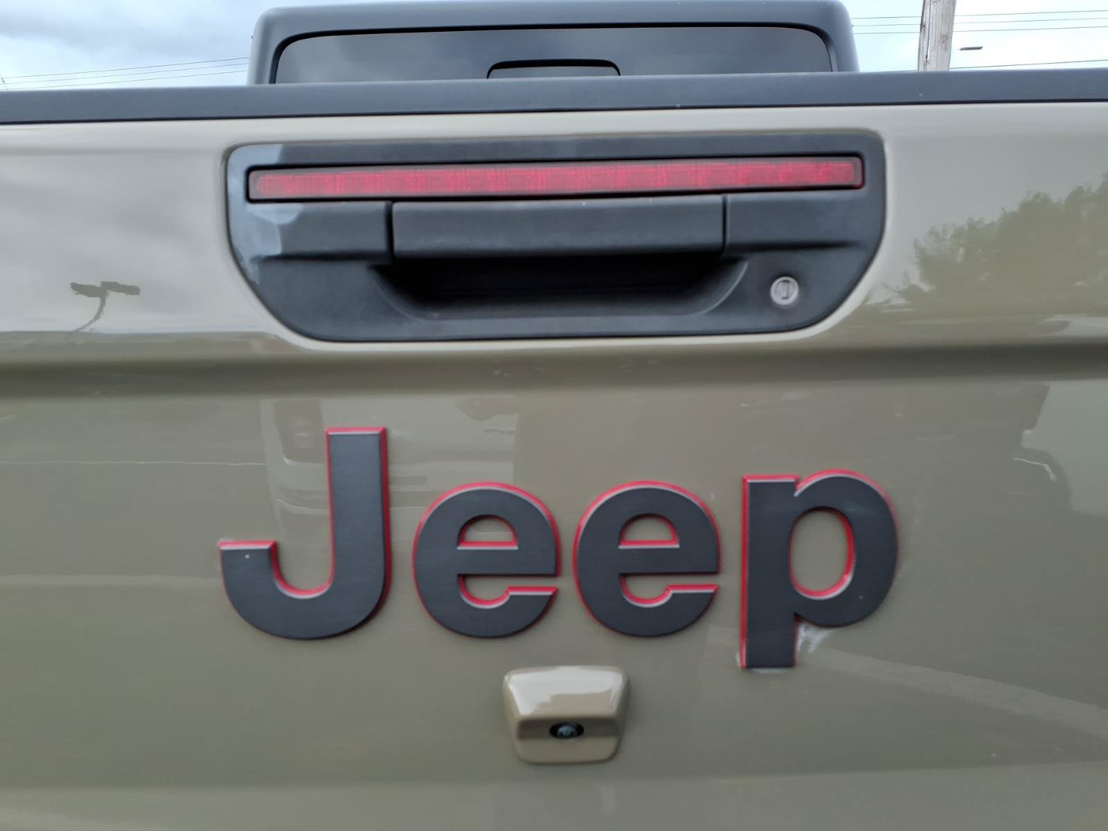 Used 2020 Jeep Gladiator Rubicon AWD/4WD image 22