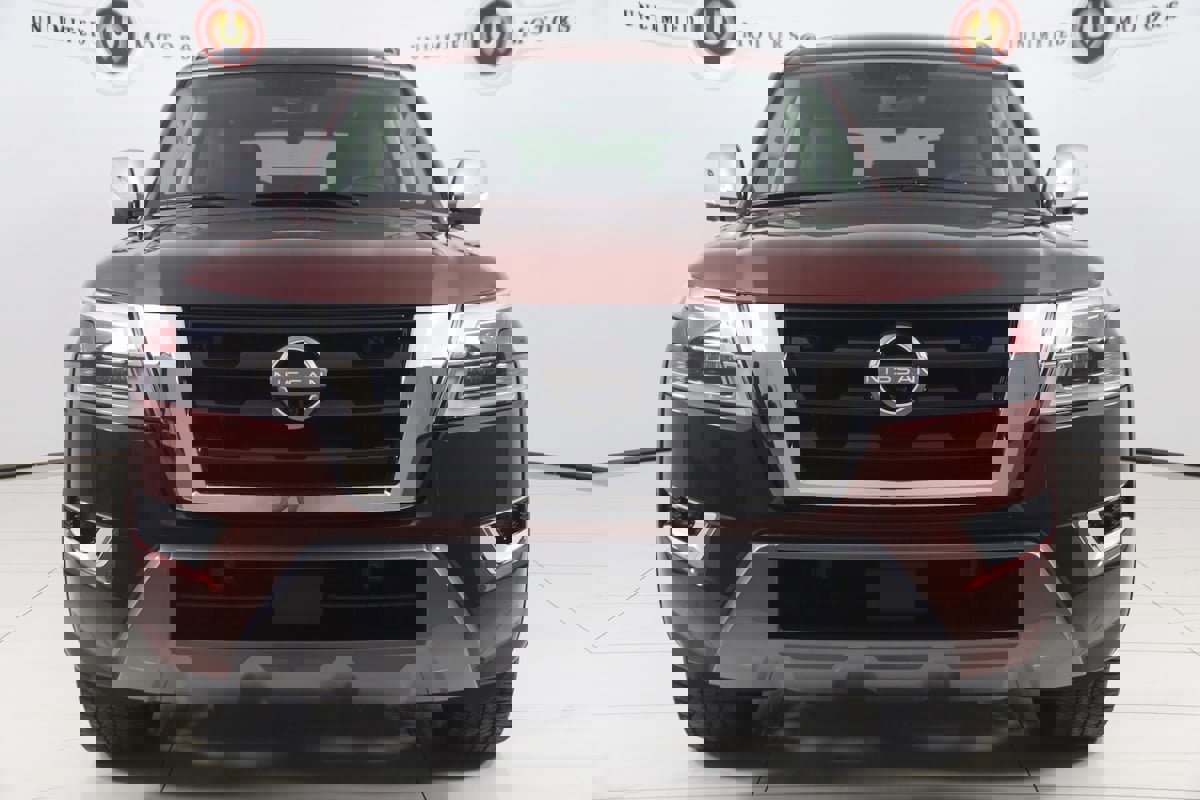 Used 2024 Nissan Armada Platinum w/ Captain's Chairs Package image 61