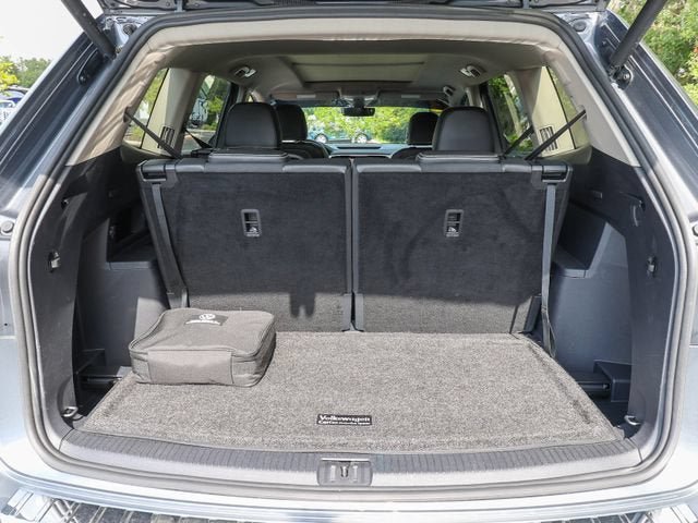 Used 2023 Volkswagen Atlas SEL Premium AWD/4WD image 30