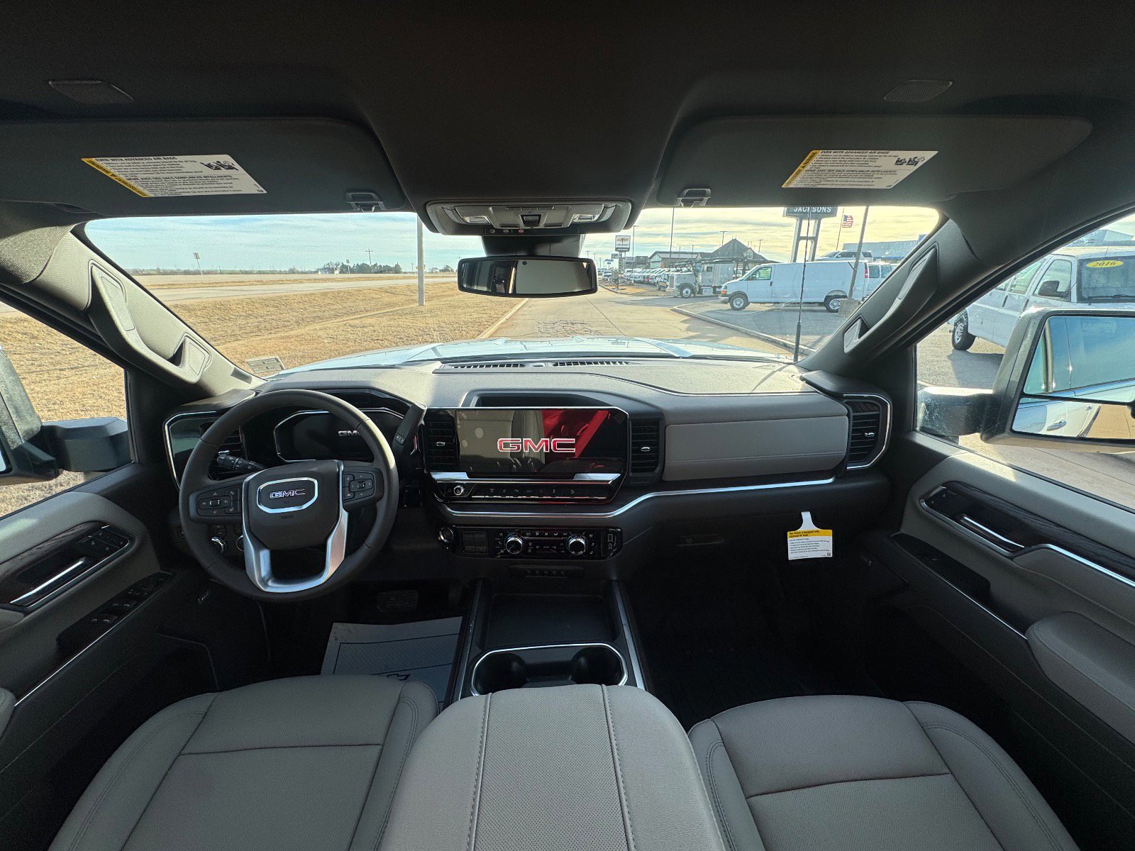 New 2026 GMC Sierra 2500 SLT w/ SLT Premium Package image 14