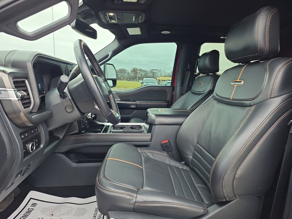 Used 2024 Ford F250 Platinum w/ FX4 Off-Road Package image 26