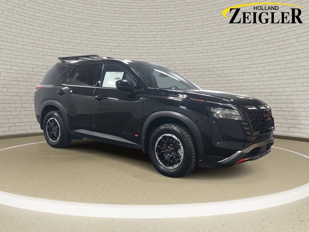 New 2026 Nissan Pathfinder SV image 3