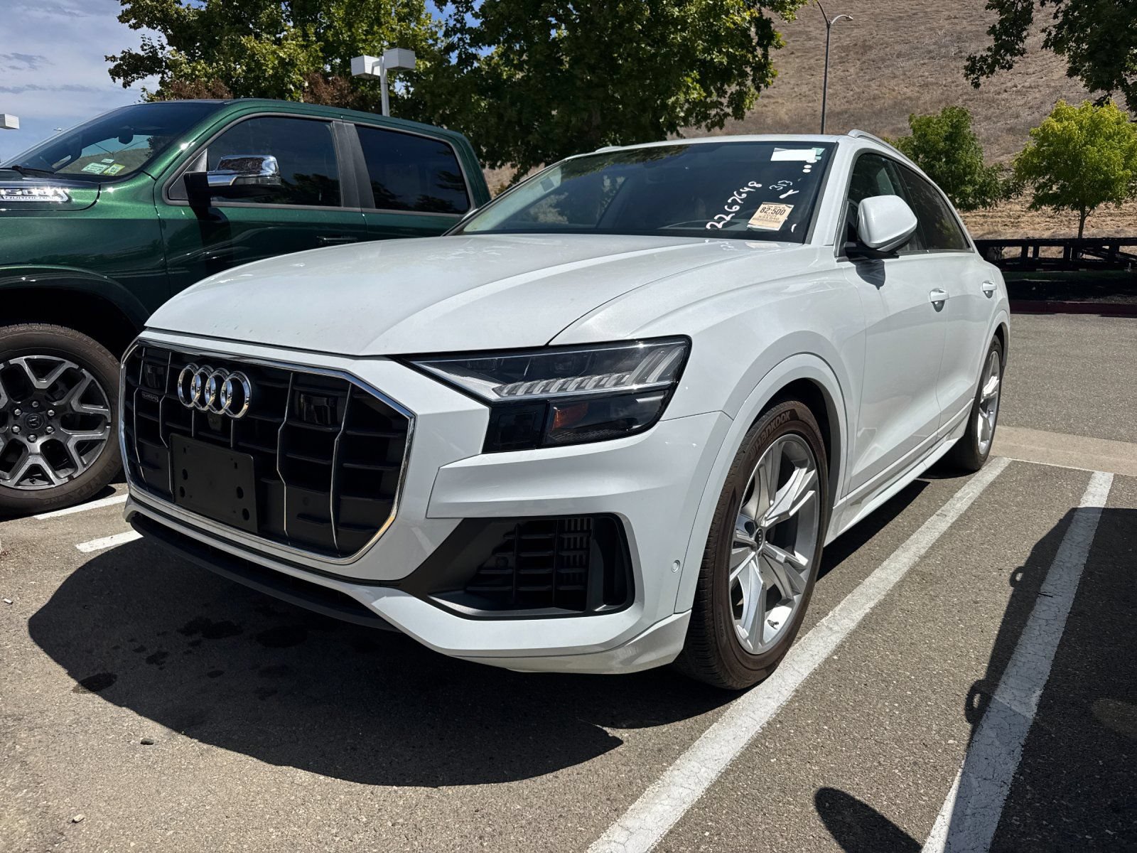 Used 2023 Audi Q8 Prestige w/ Prestige Package AWD/4WD image 2