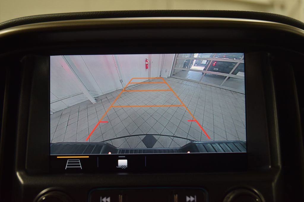 Used 2021 Chevrolet Colorado Z71 w/ Safety Package AWD/4WD image 50