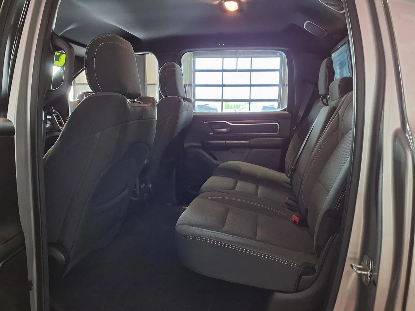 Used 2022 RAM 1500 Big Horn AWD/4WD image 14