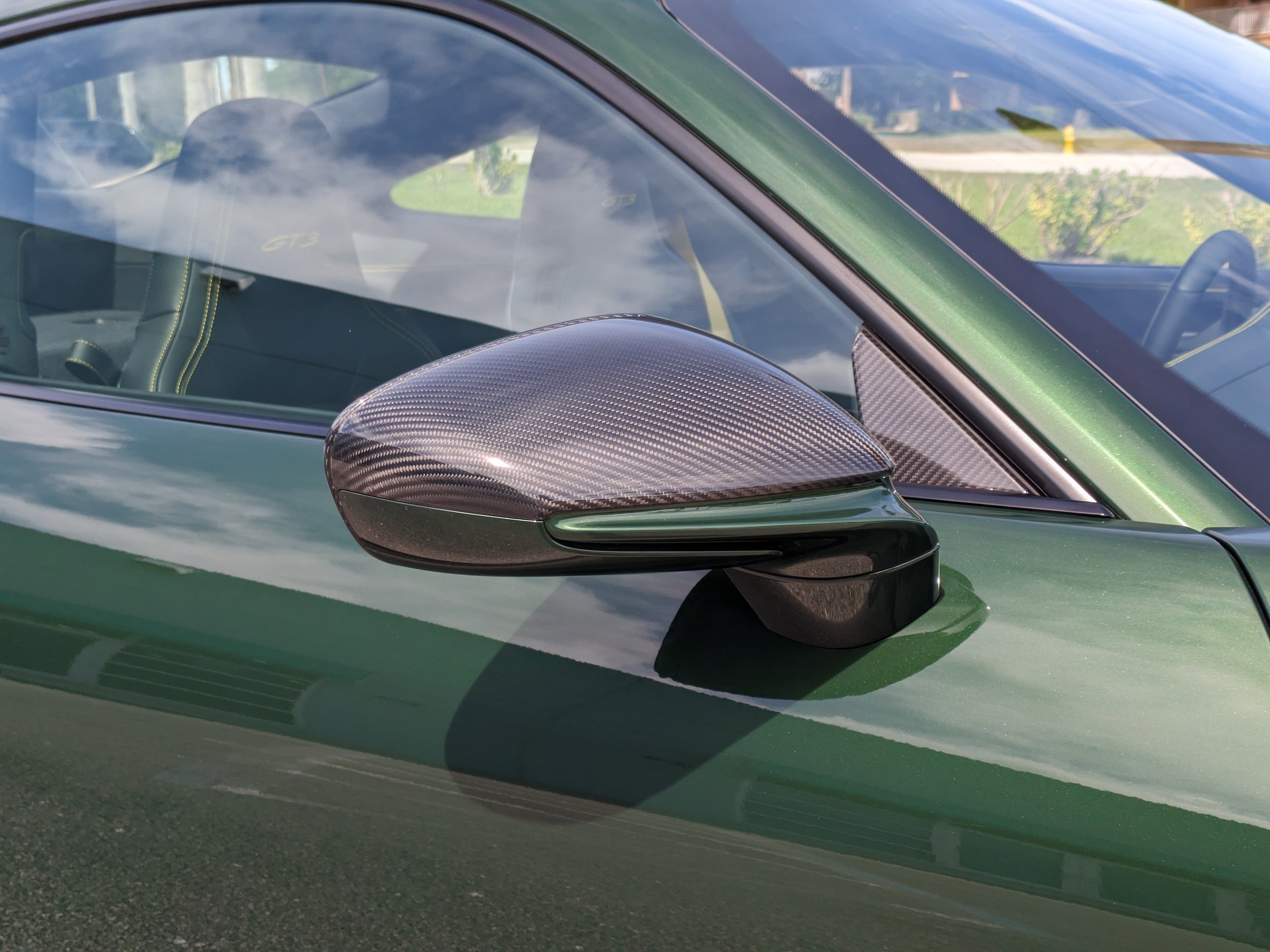 Used 2025 Porsche 911 GT3 RWD image 12
