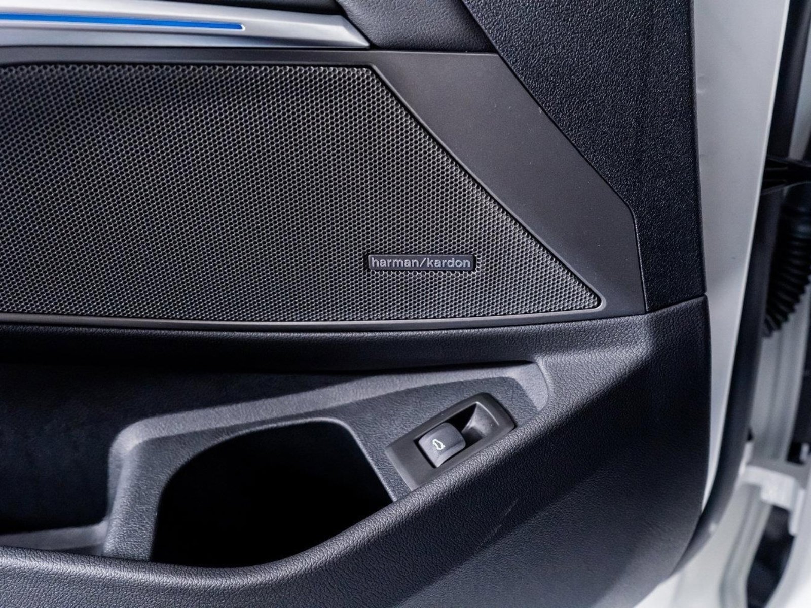 Used 2026 BMW M3 Competition image 41