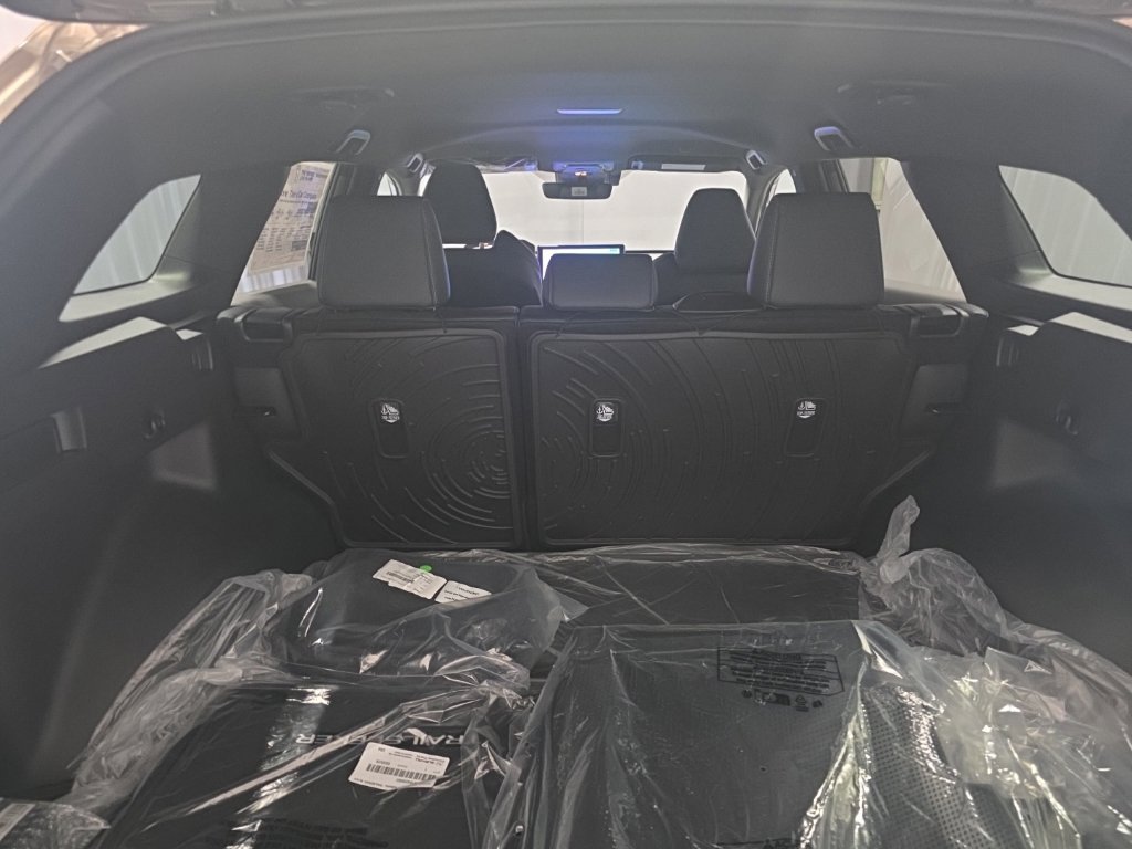 New 2026 Subaru Trailseeker w/ Interior Protection Package AWD/4WD image 7