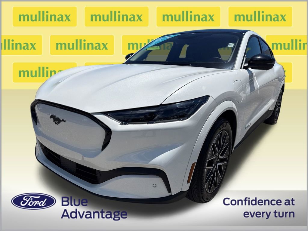 Used 2025 Ford Mustang Mach-E Premium RWD image 11