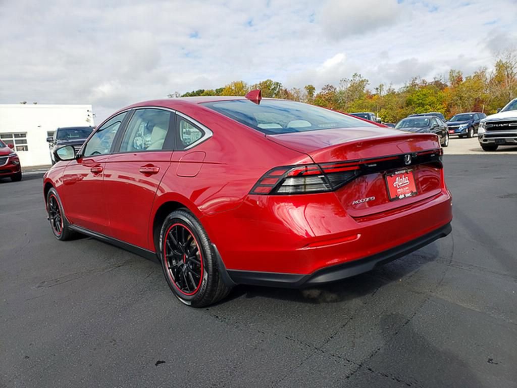 Used 2024 Honda Accord LX image 5