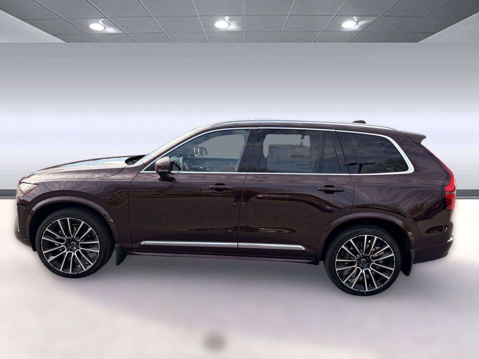 New 2026 Volvo XC90 B6 Plus w/ Protection Package image 2
