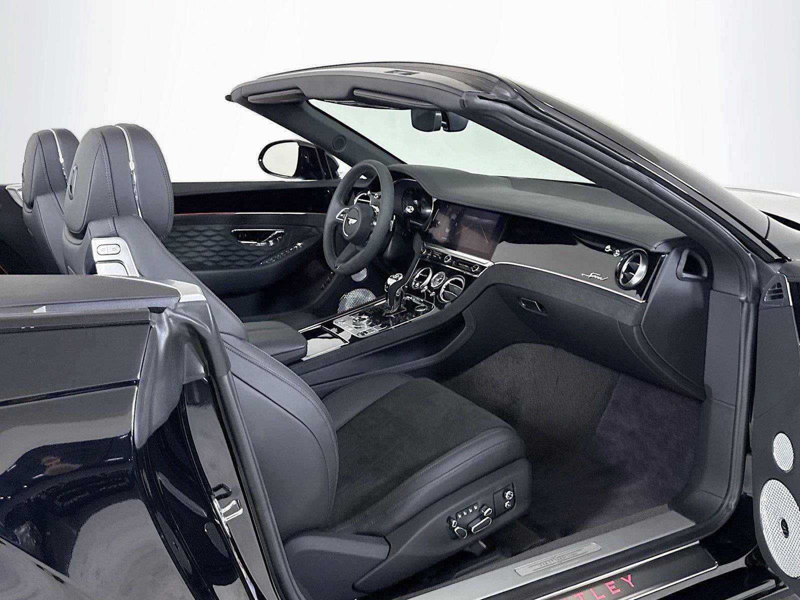 Used 2025 Bentley Continental GT Speed AWD/4WD image 24