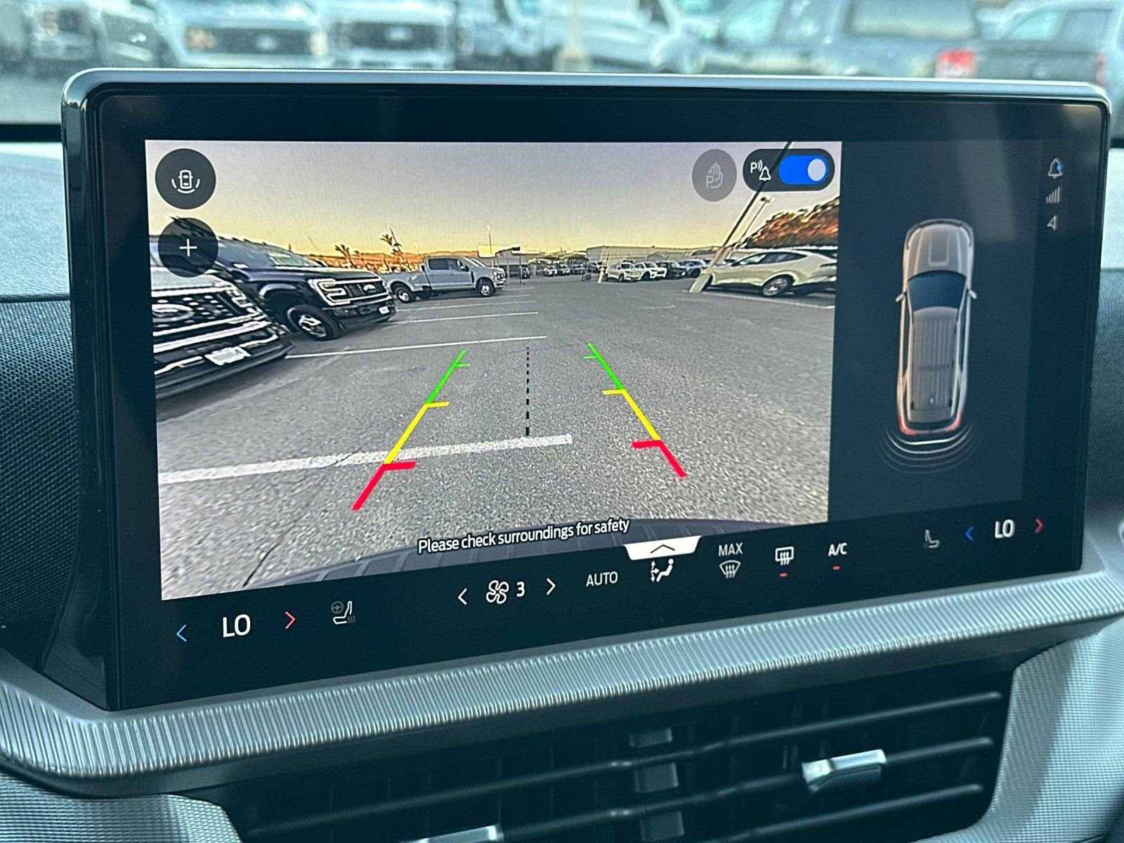 New 2026 Ford Explorer Active w/ Active Comfort Package RWD image 23