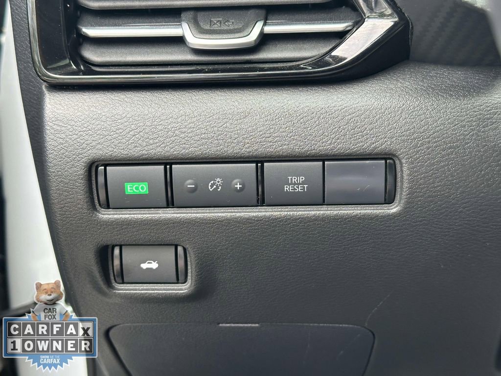 Used 2024 Nissan Sentra SR w/ SR Premium Package FWD image 25