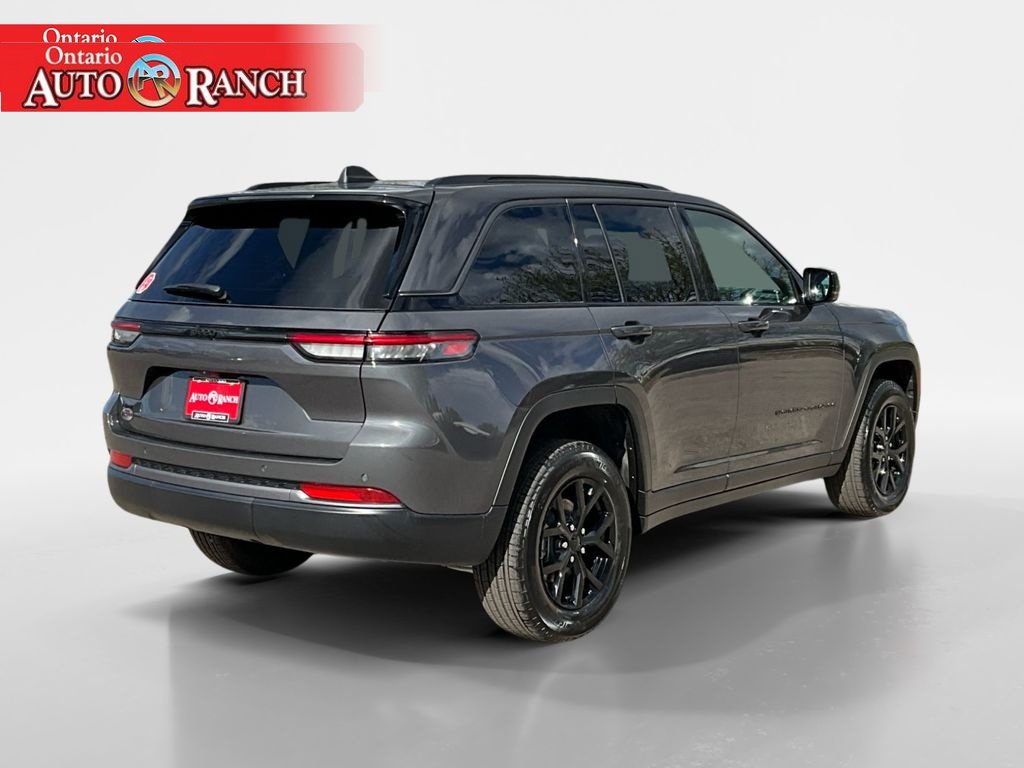 New 2026 Jeep Grand Cherokee Altitude AWD/4WD image 5