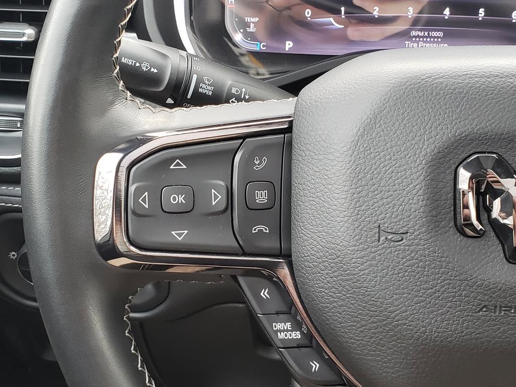 Used 2025 RAM 1500 Limited w/ Bed Utility Group image 30