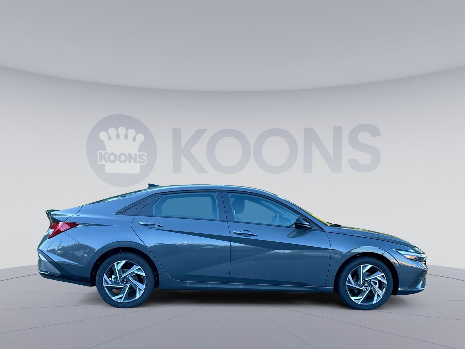 New 2025 Hyundai Elantra SEL image 8