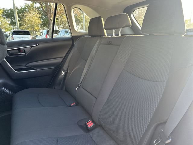 Used 2023 Toyota RAV4 LE image 27