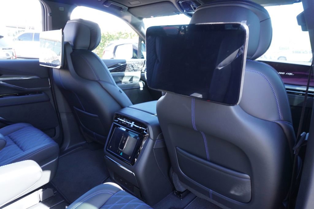 New 2026 Cadillac Escalade IQL Luxury image 10