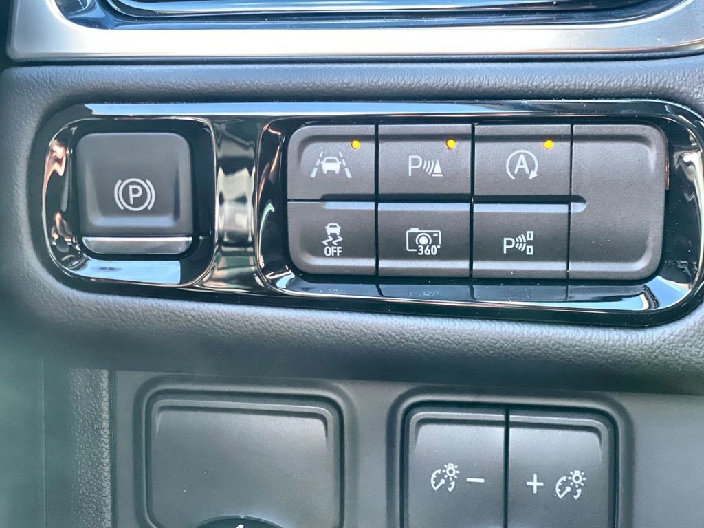 New 2026 GMC Yukon Elevation image 27