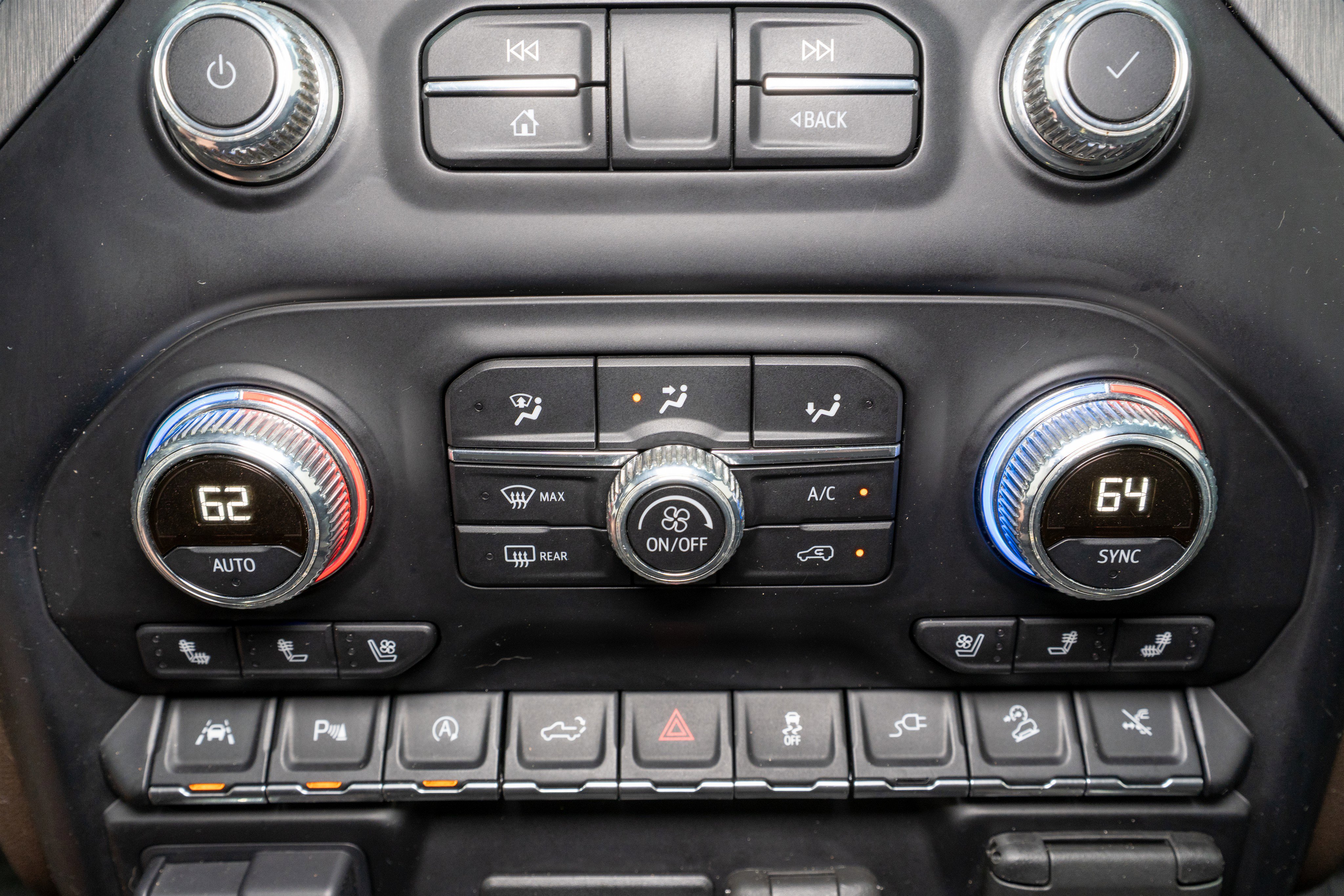 Used 2019 GMC Sierra 1500 Denali w/ Technology Package AWD/4WD image 26