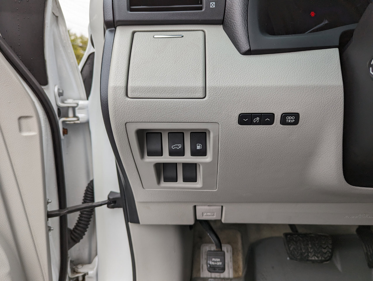 Used 2011 Lexus RX 350 AWD image 14