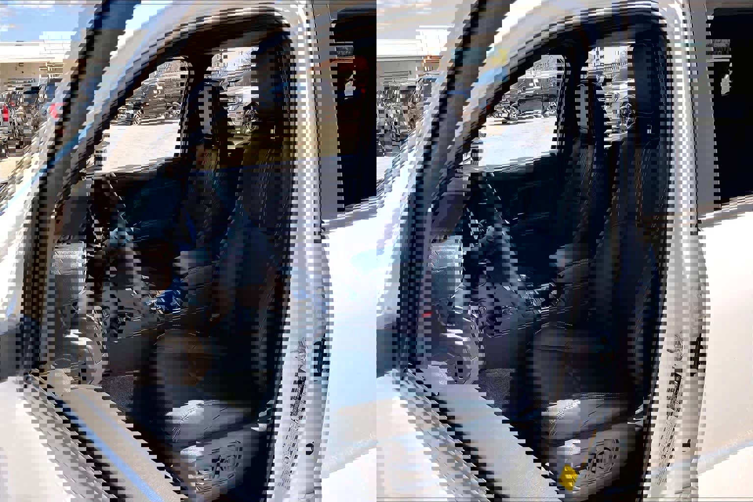 Used 2025 Toyota 4Runner Limited image 8