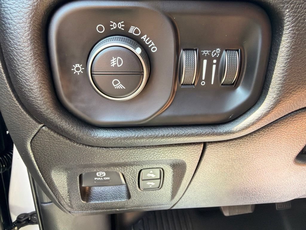 Used 2022 RAM 1500 Laramie AWD/4WD image 20