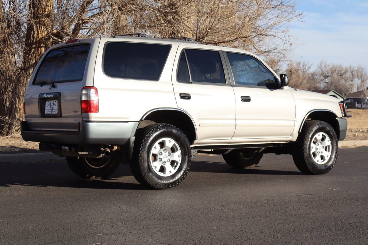 Used 1998 Toyota 4Runner 4WD image 5