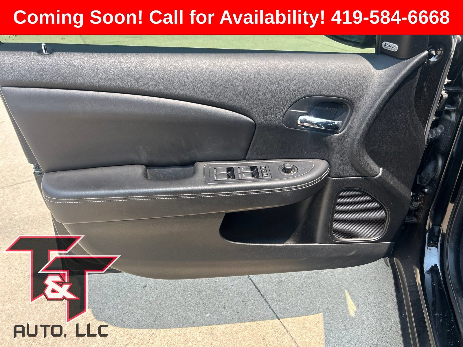 Used 2013 Chrysler 200 Limited FWD image 5
