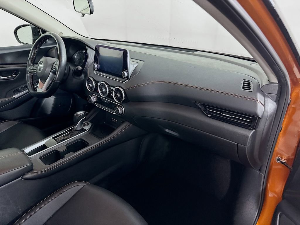 Certified 2023 Nissan Sentra SR w/ SR Premium Package image 38